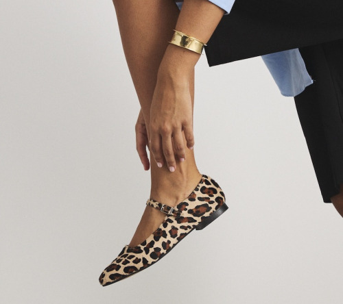 ¿Cómo combinar tus zapatos Mary Jane?